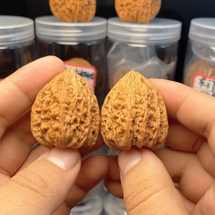 把件文玩核桃全品塔尖34边33肚40高