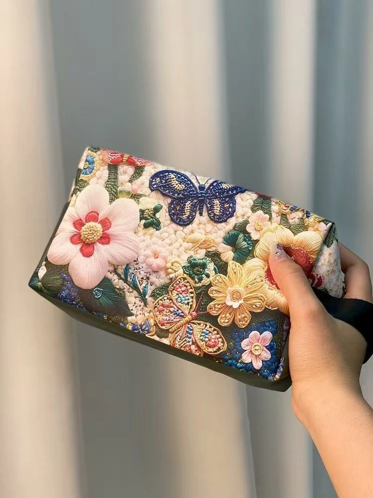 网红便携式洗漱用品收纳包旅游化妆包皮革材质户外防水国风复古