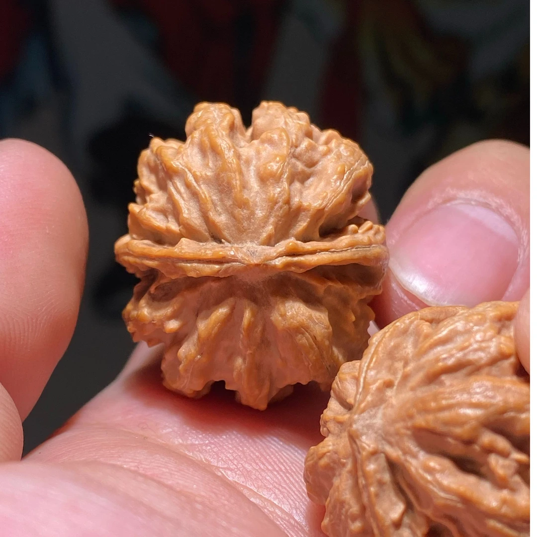 莲花座京八棱小核桃手捻文玩核桃手捻全品油性十足小秋子手捻