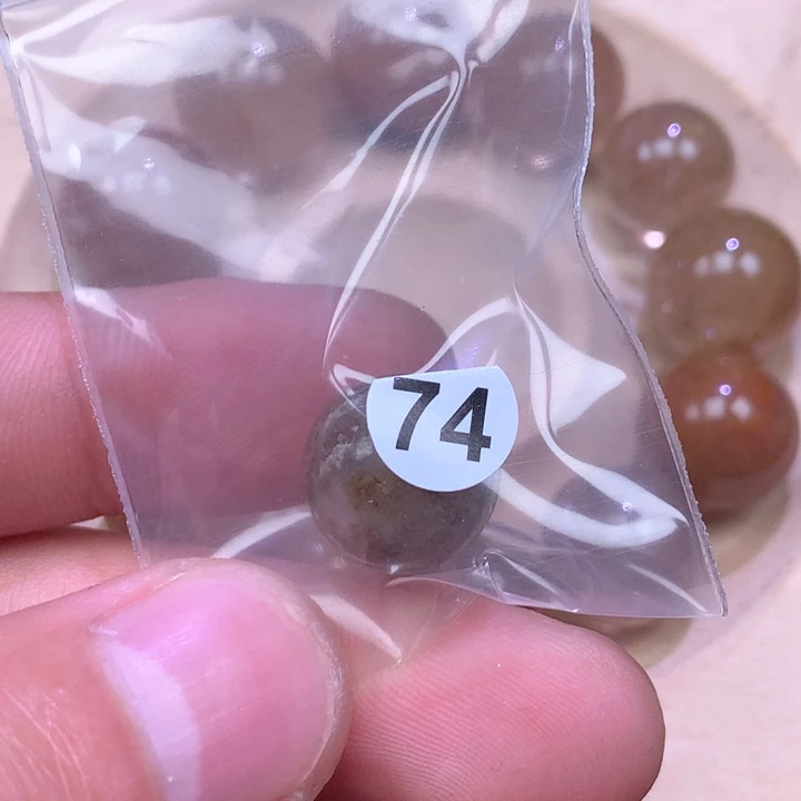 未镶嵌颈饰水晶秋*