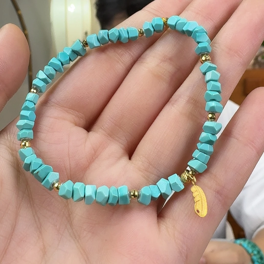 绿松石18K金镶嵌挂件