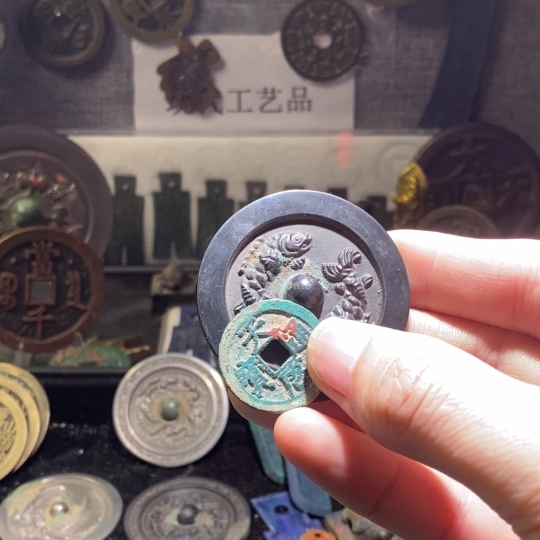 Z***h铜现代仿制工艺品