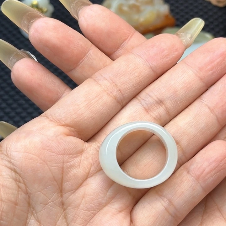 石***哥和田玉未镶嵌挂件