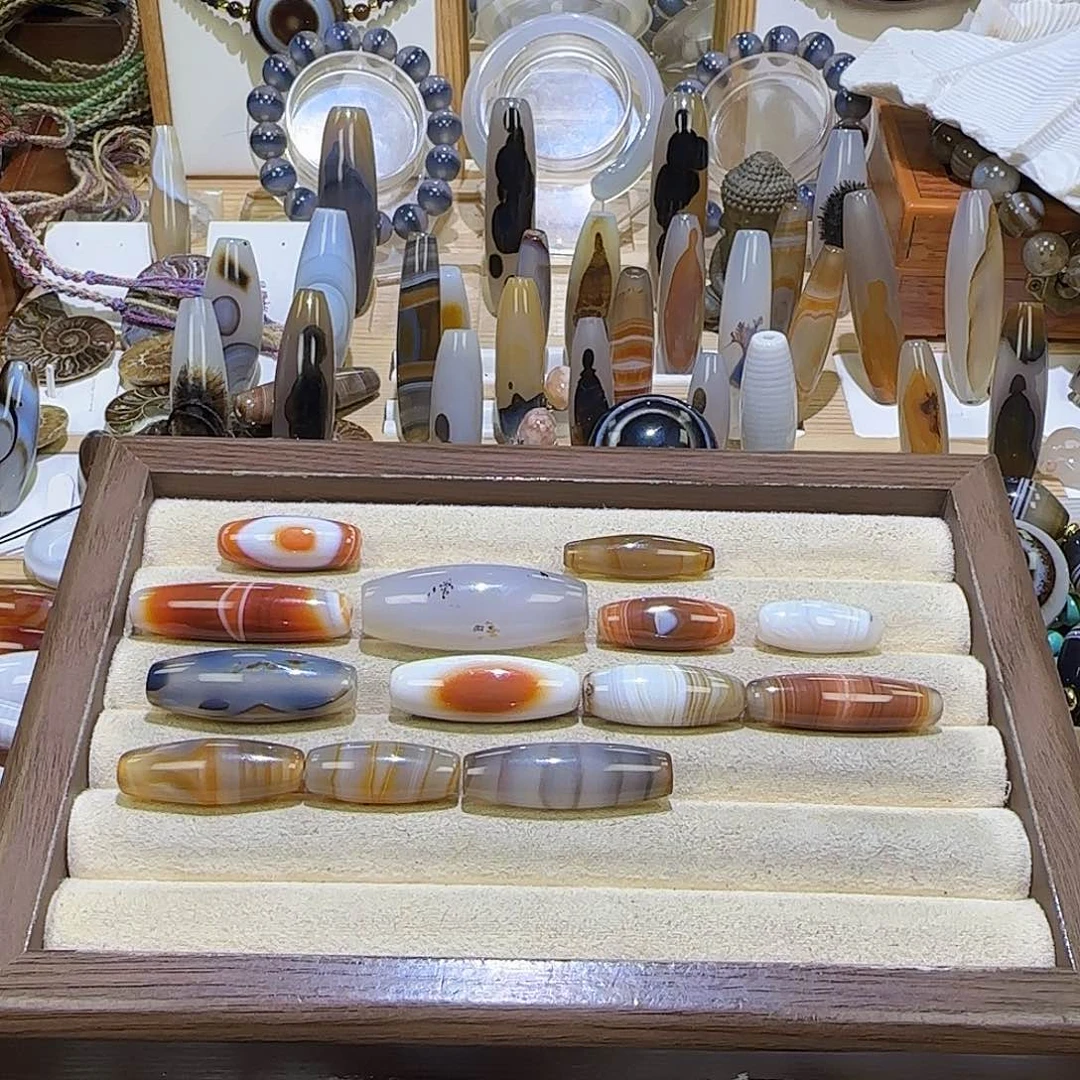 玛瑙/玉髓颈饰未镶嵌隋