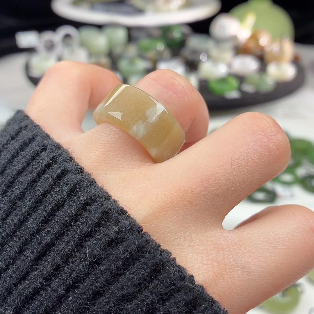 和田玉未镶嵌戒指S7牛轧糖圆切17.5