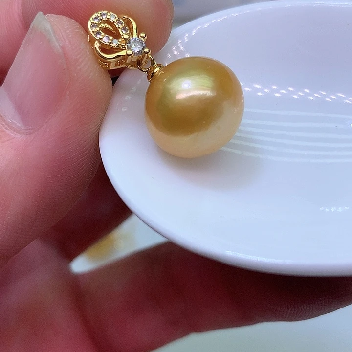 银S925镶嵌耳饰淡水珍珠