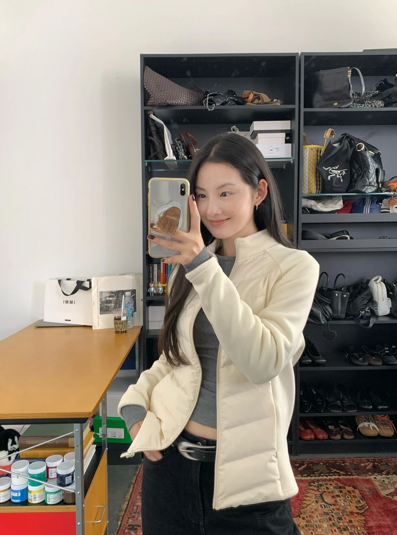 YUANJIE欧韩时尚百搭设计师秋冬款轻薄羽绒服