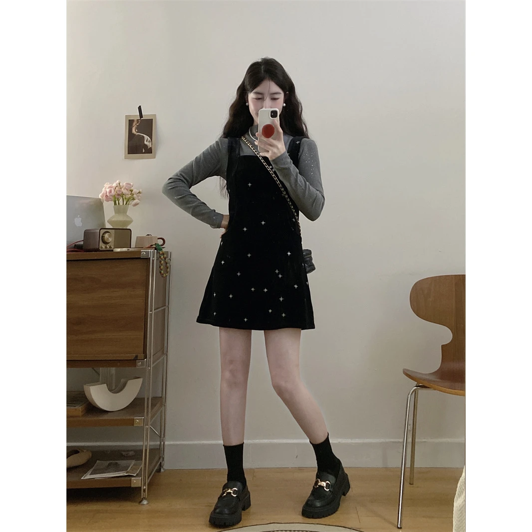 新年战袍小香风丝绒细闪吊带裙套装女秋冬高端精致内搭长款连衣裙