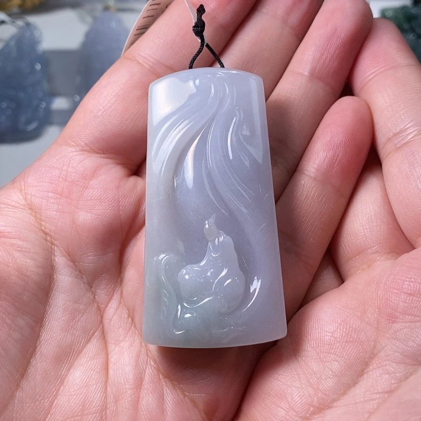 【闪购商品】翡翠颈饰未镶嵌a*a。