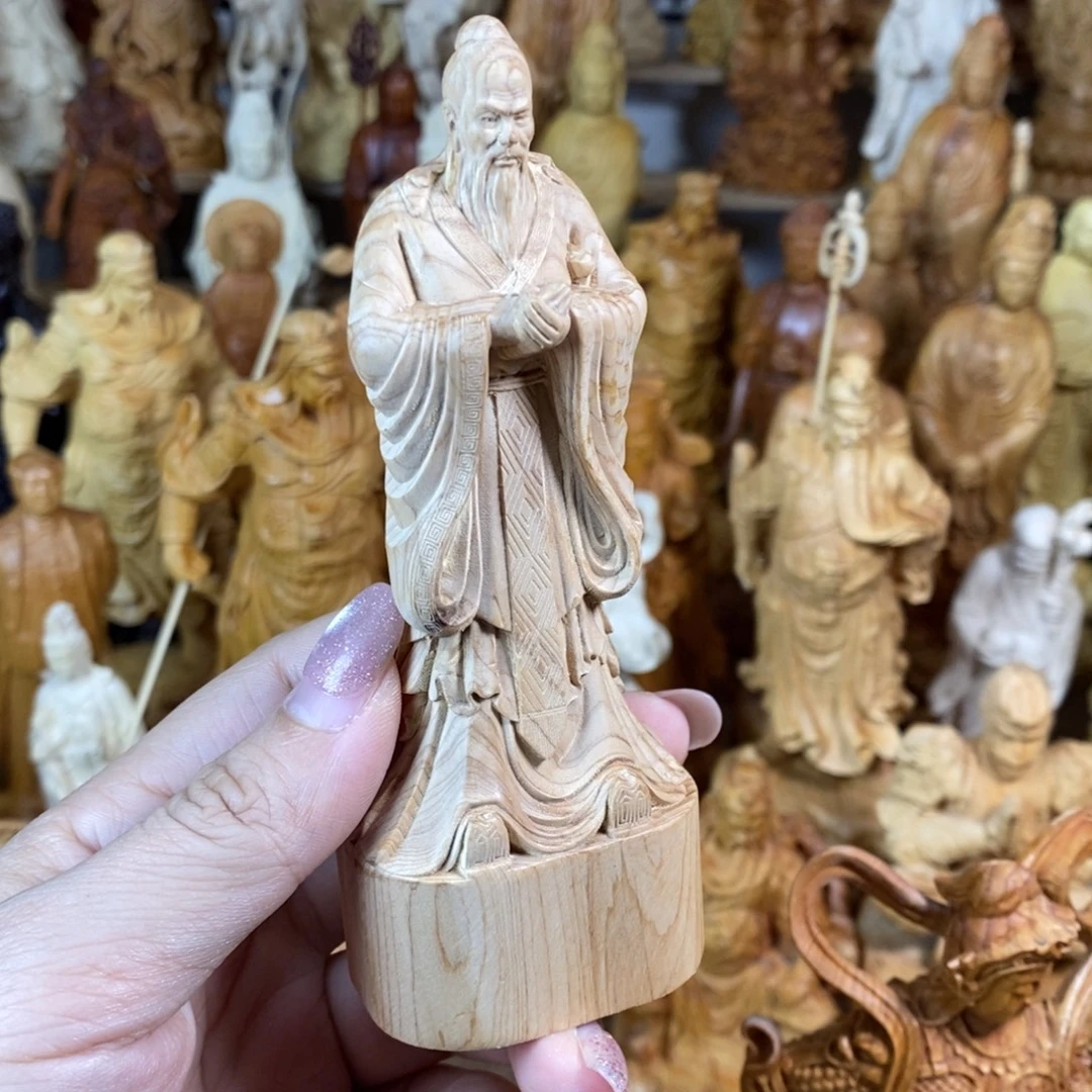 木微瑕12孔子崖柏摆件
