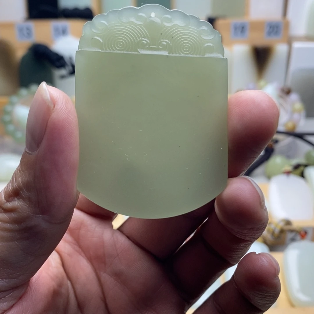 未镶嵌和田玉挂件