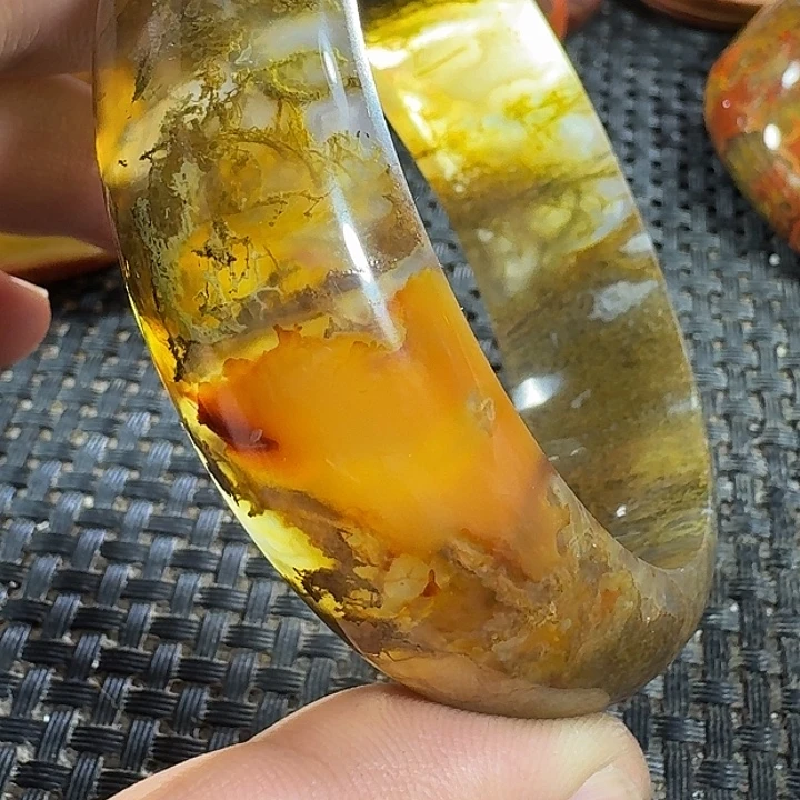 晓***红玛瑙/玉髓未镶嵌颈饰