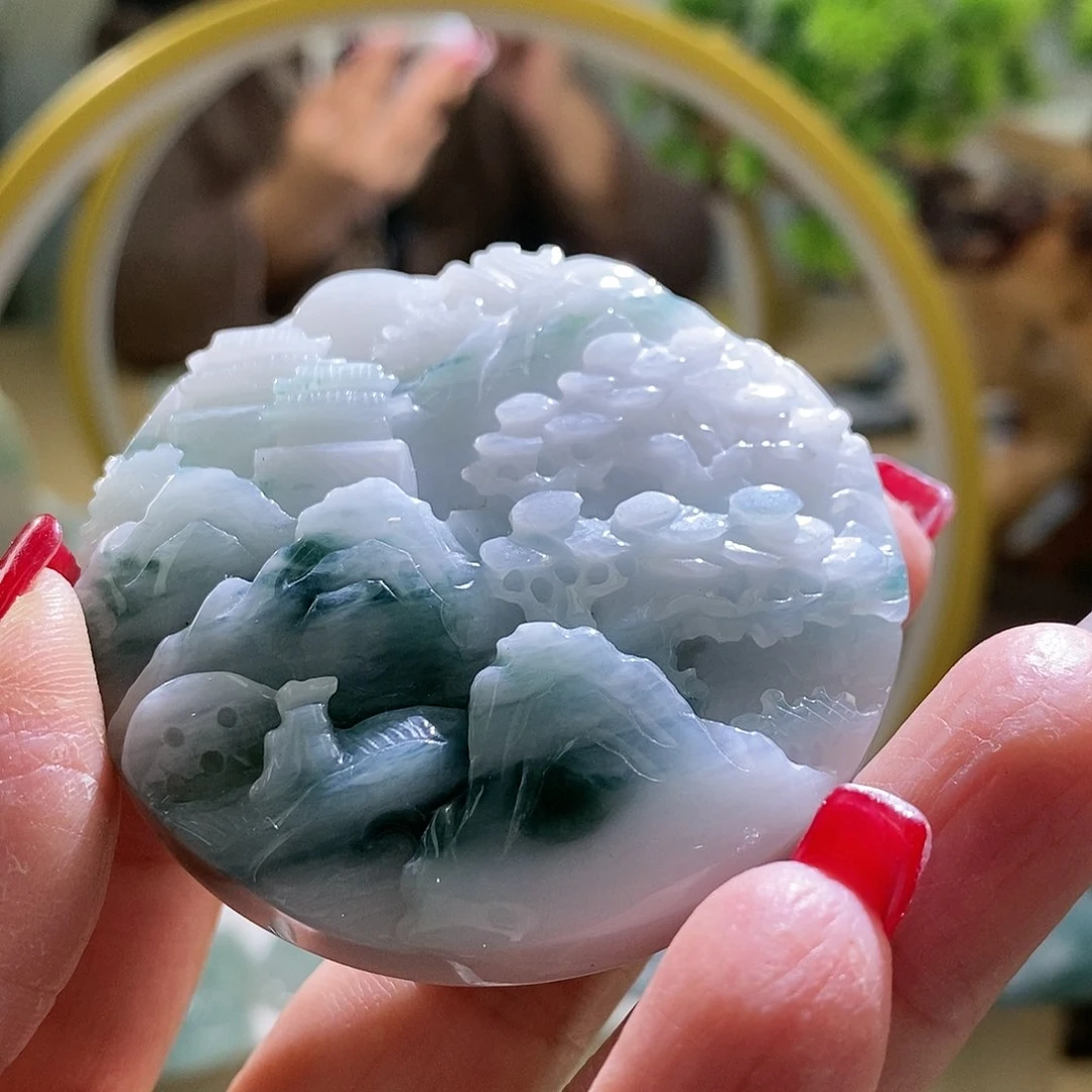 【闪购商品】翡翠颈饰未镶嵌山水