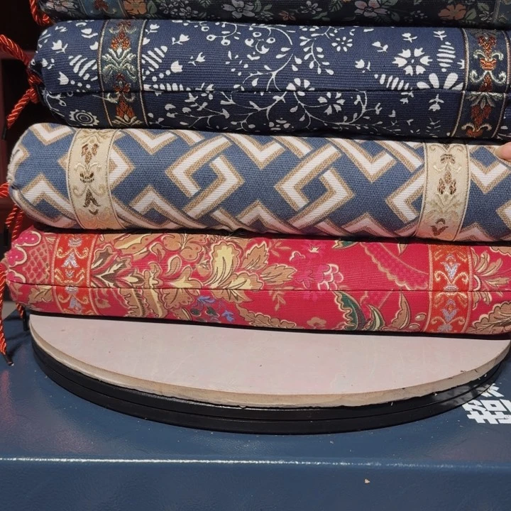 木玉镯工艺坊家居摆件一个