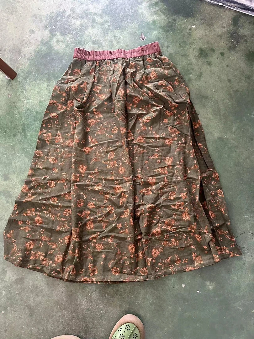 HY    绿色印花半身裙