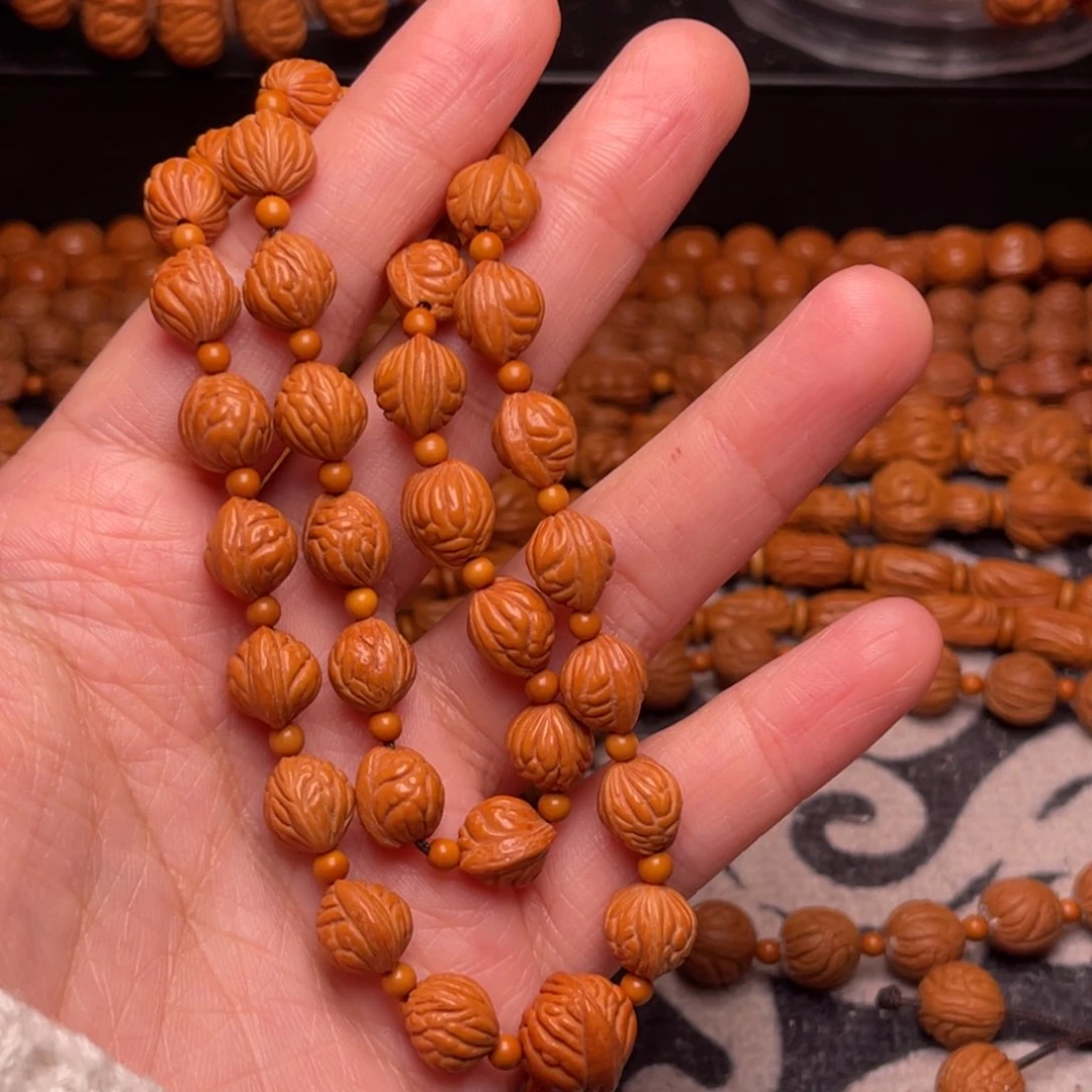 手串桃核龙纹桃核1
