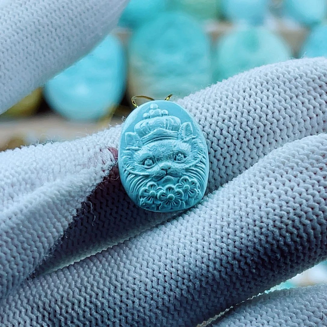 绿松石未镶嵌珠宝奇石