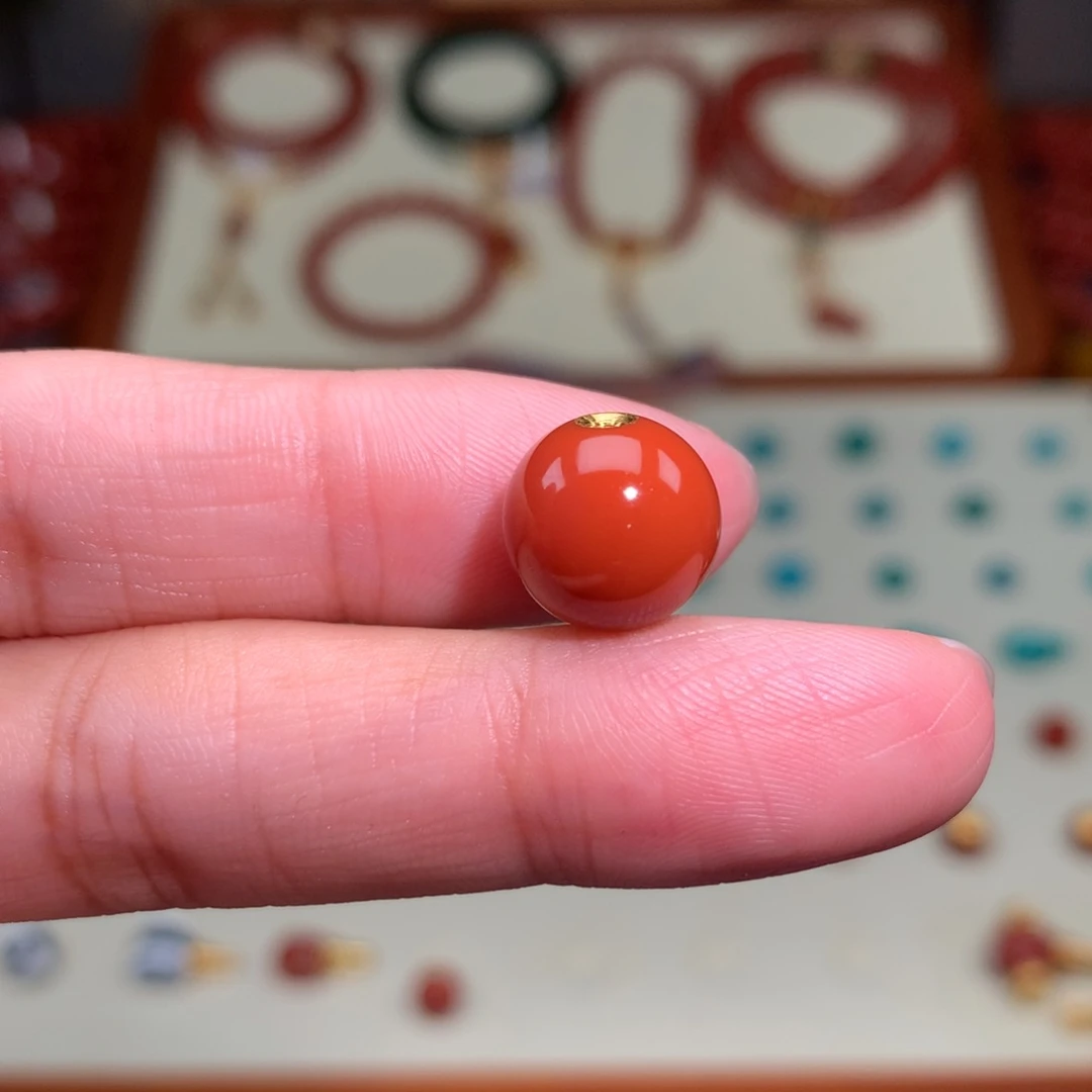 南红玛瑙颈饰未镶嵌