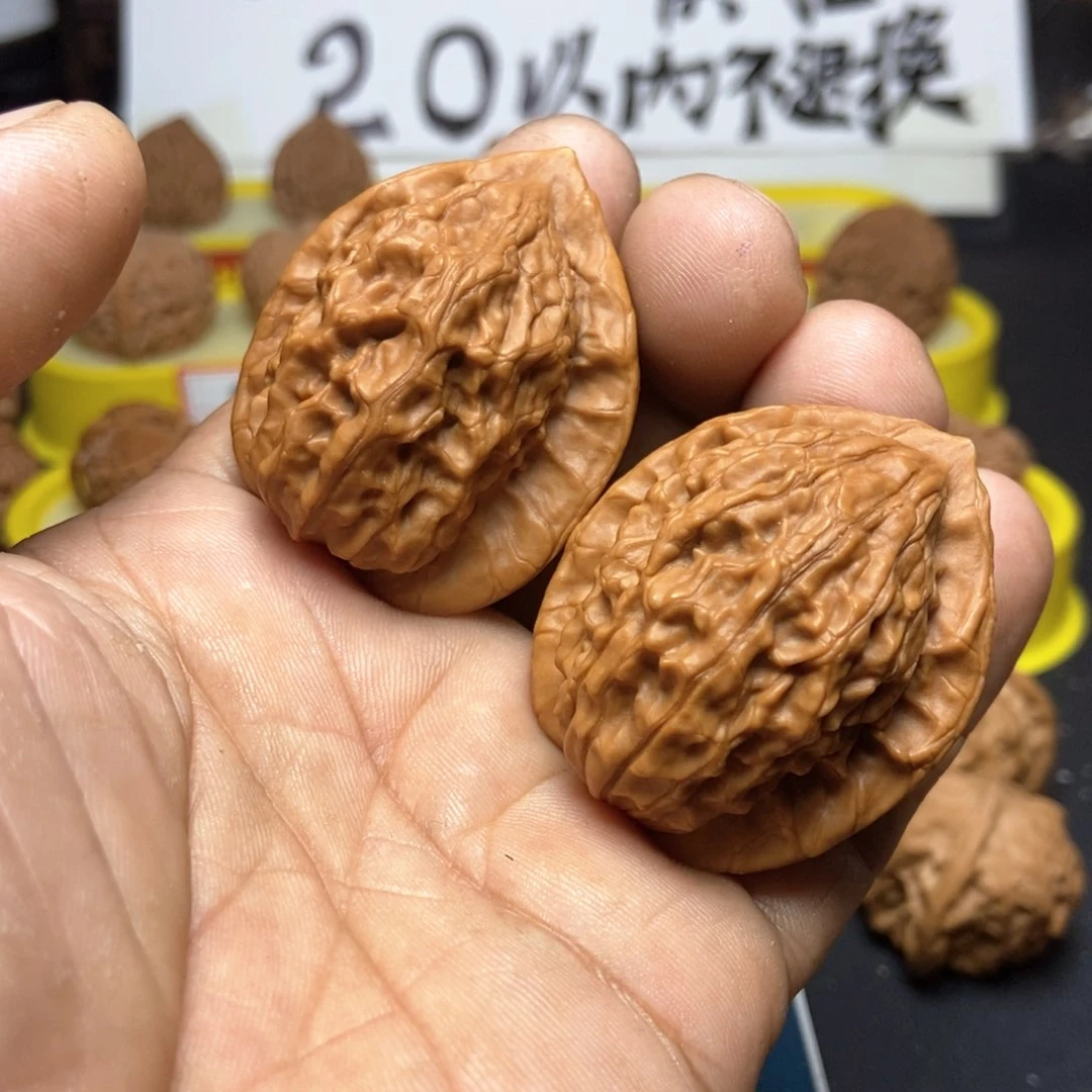 文玩核桃把件烽*班大红袍