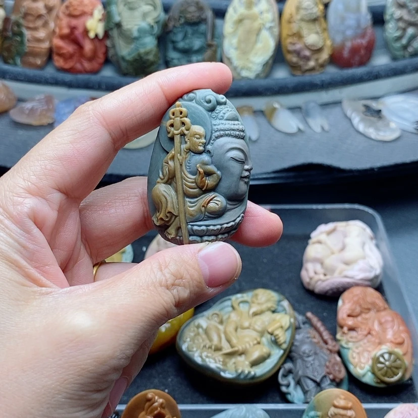 【闪购商品】定制石英质玉吊坠未镶嵌