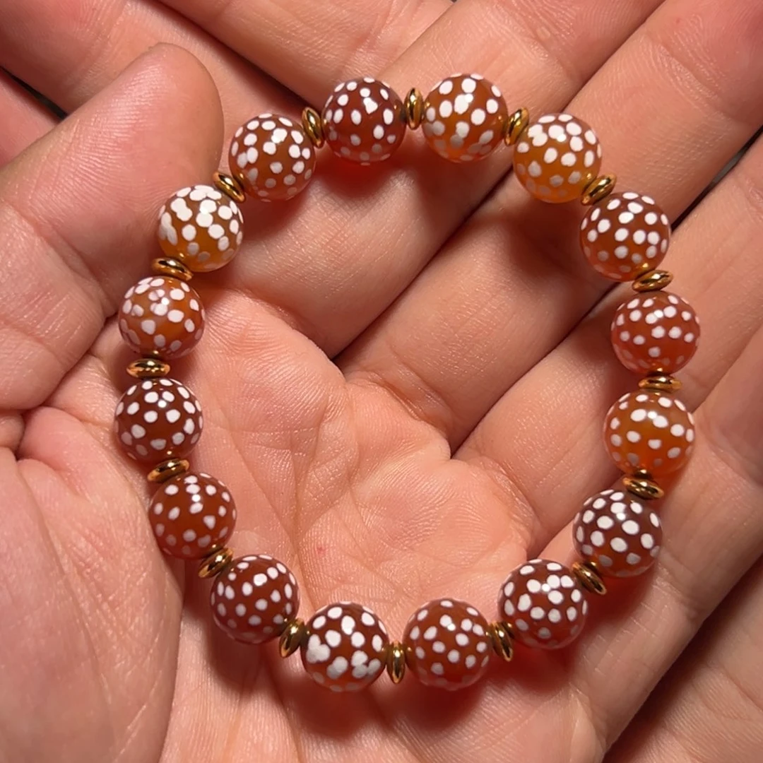 玛瑙/玉髓未镶嵌珠宝奇石