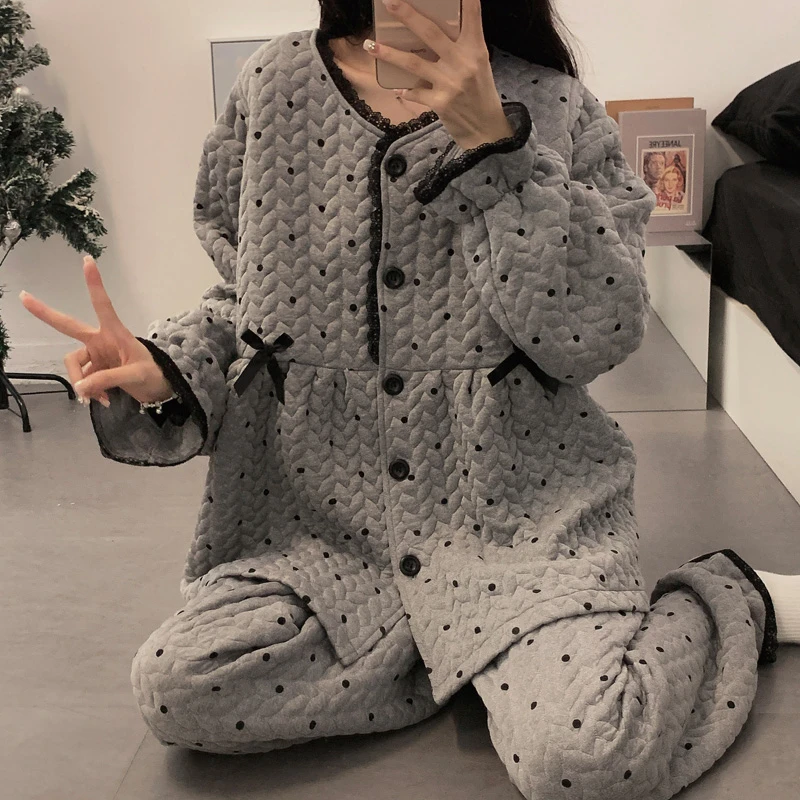 带胸垫孕妇睡衣秋冬月子服空气棉加厚产后大码宽松哺乳家居服套装