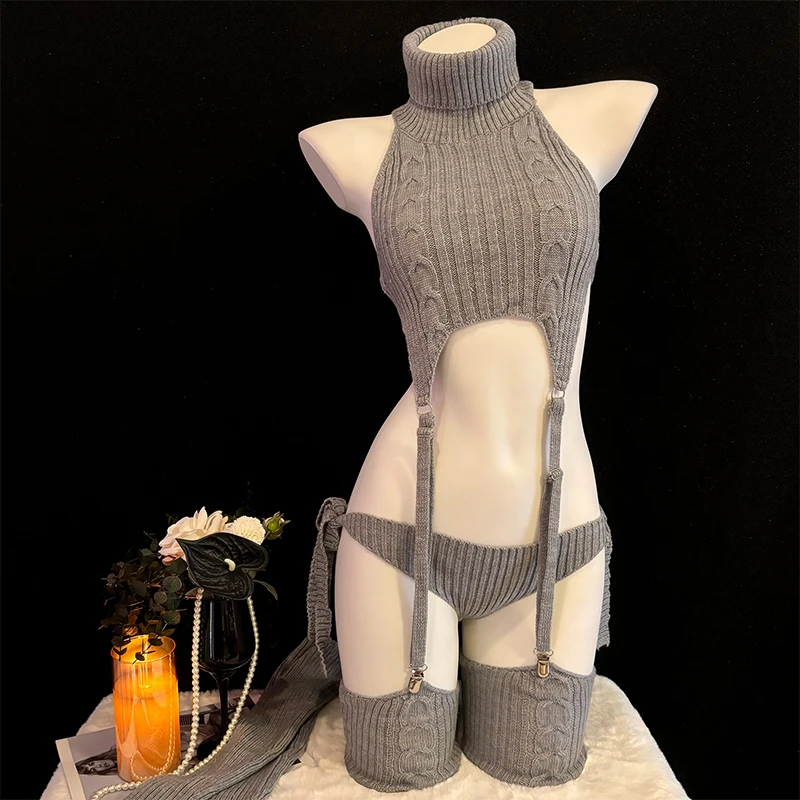 绝美小娇妻：角色扮演服*俏皮挂脖高领毛衣立体花纹写真摄影会