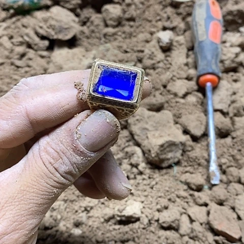 瓷片瓷器紫砂壶摆件