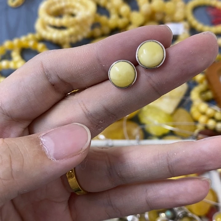 银S925镶嵌蜜蜡裸石耳钉