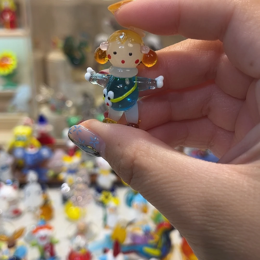 琉璃手工艺品小姑娘