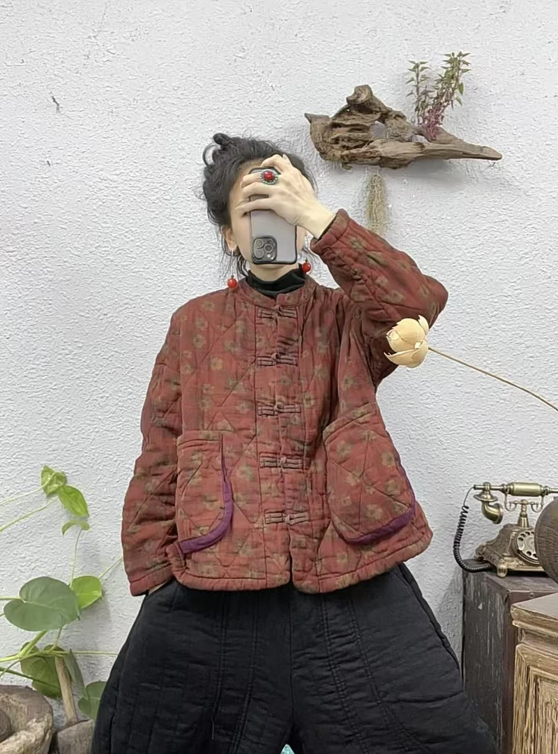 25388夹棉斜圆领盘扣花色立体口袋开扣棉袄外套（长62胸围136