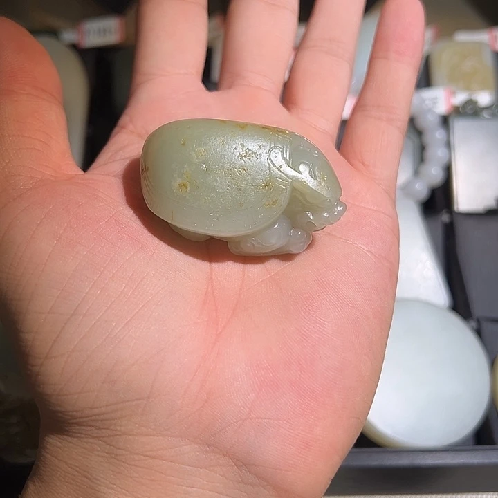 未镶嵌和田玉耳饰