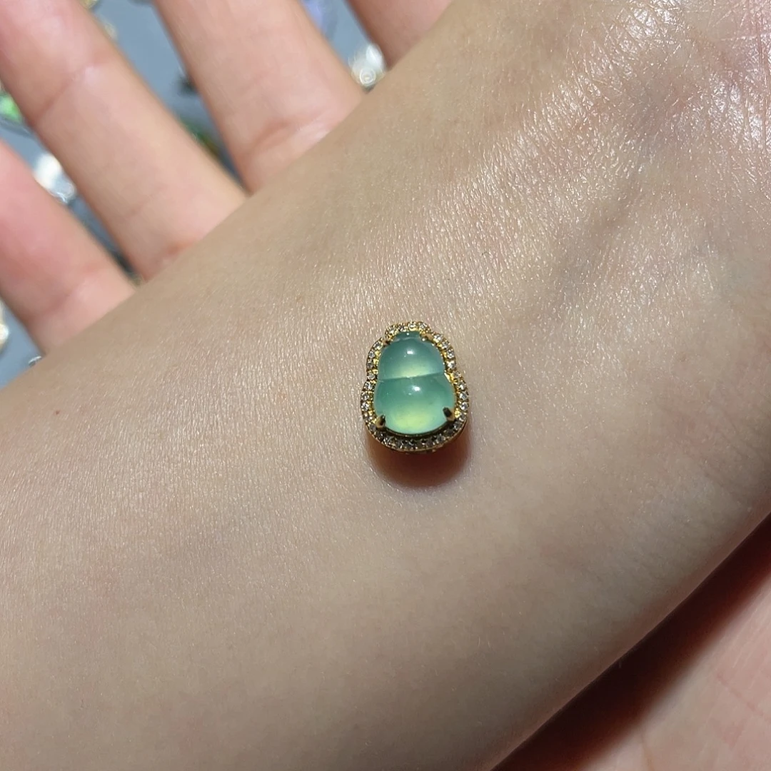 一***好翡翠18K金镶嵌吊坠(不含链)