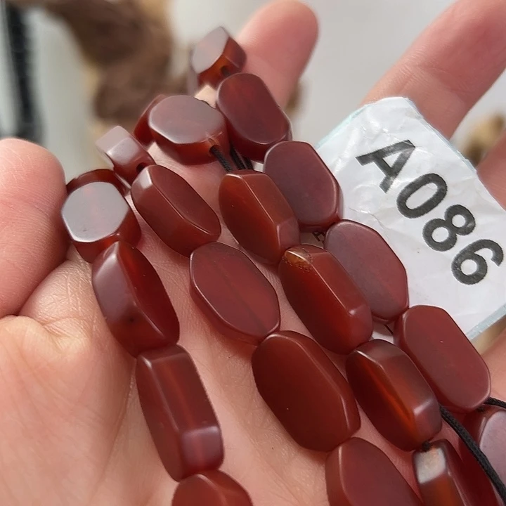 灰***3玛瑙/玉髓未镶嵌颈饰