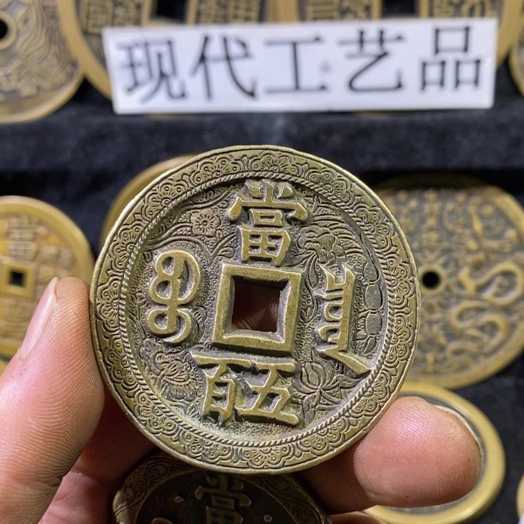 ꫟****翻砂铸造现代工艺品