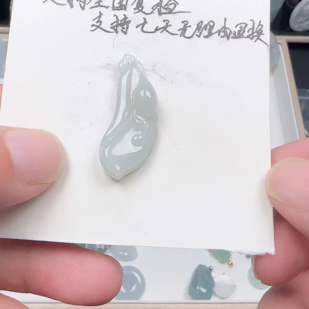 翡翠未镶嵌颈饰天然缅甸翡翠A货