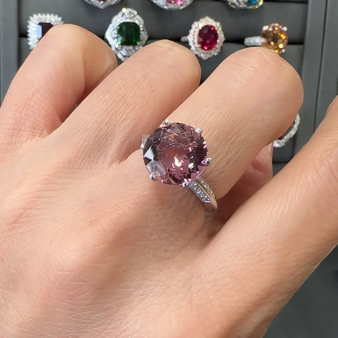 碧玺戒指18K金镶嵌4.2ct