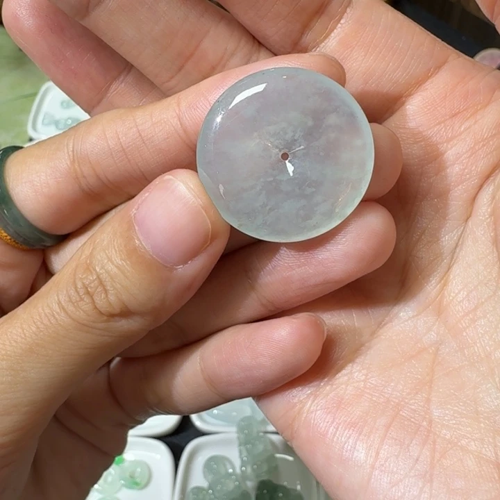 定制翡翠未镶嵌平安扣