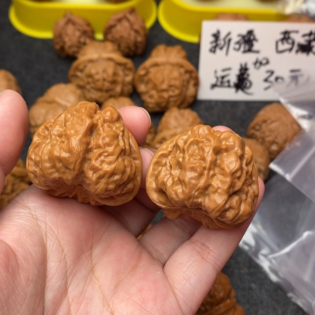 文玩核桃把件晓**糖蛤蟆36