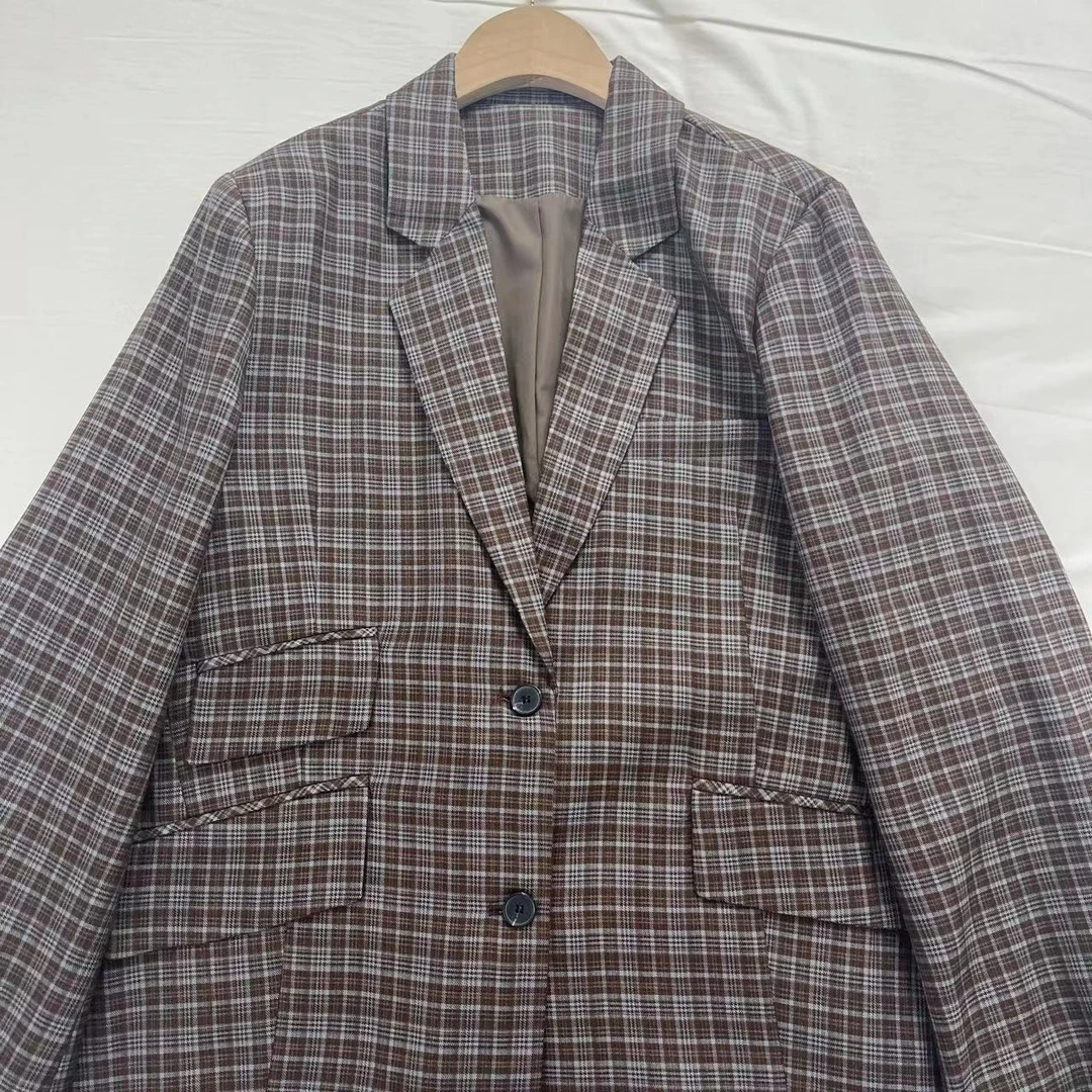 0273格子两扣西服
