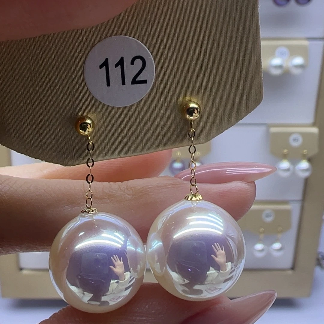 淡水珍珠18K金镶嵌耳饰