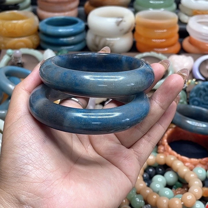 石英质玉手镯合金贵*