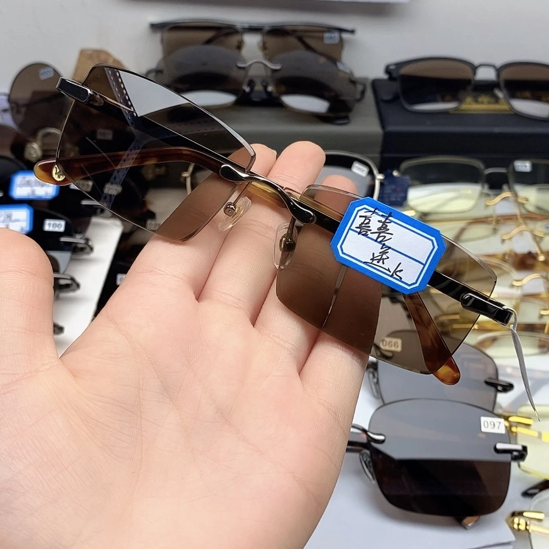 喜***喜水晶眼镜汤石头镜