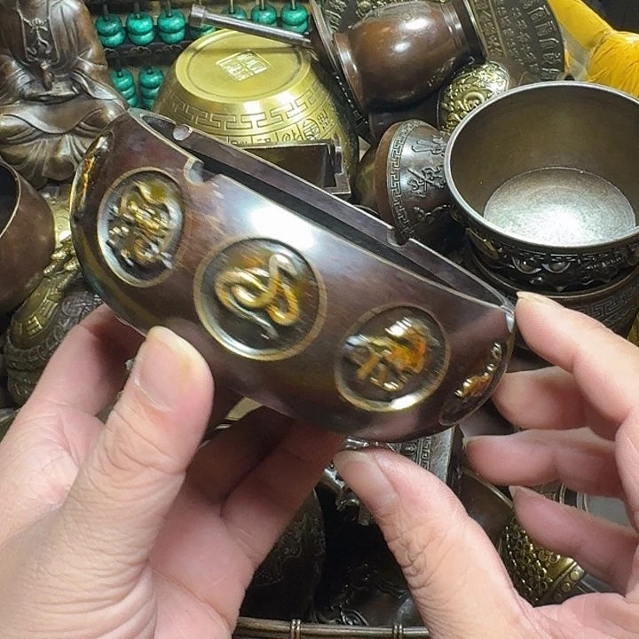 铜器摆件收收藏藏
