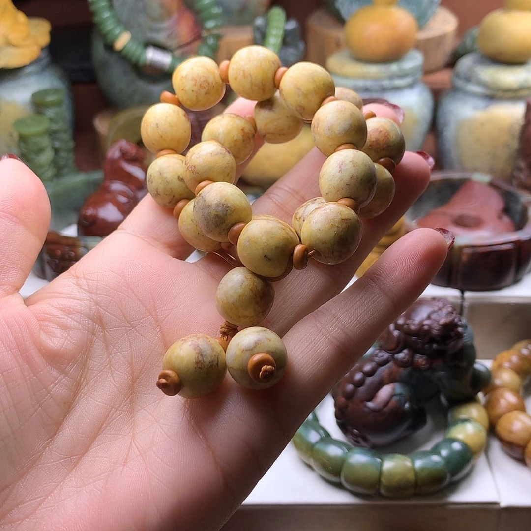 岫岩河磨玉（透闪石质玉）未镶嵌手链