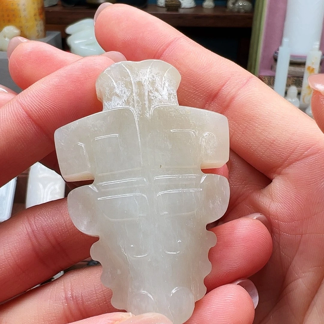 颈饰未镶嵌和田玉玉*