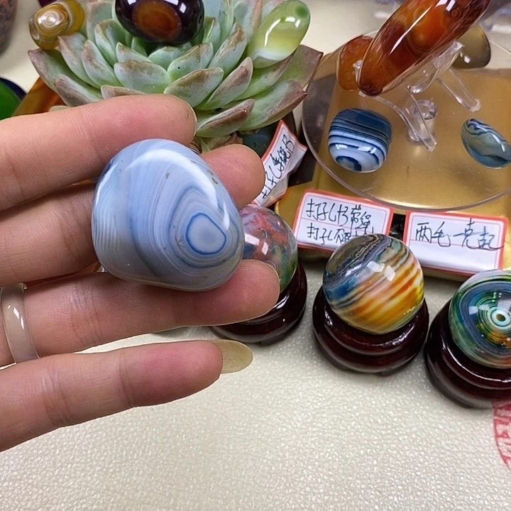 未镶嵌玛瑙/玉髓珠宝奇石
