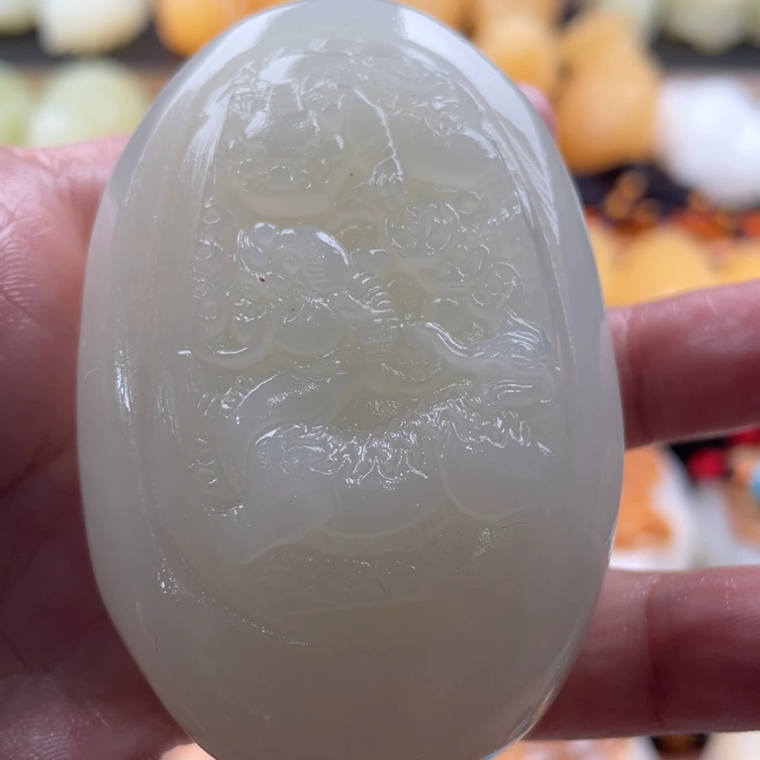 耐***人石材天然古青石手把件