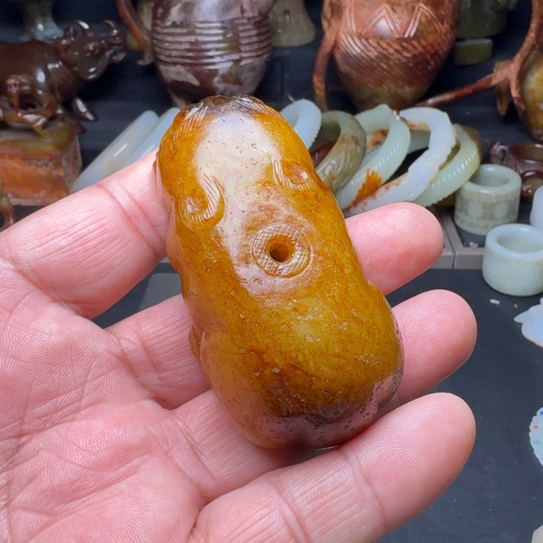 和田玉挂件未镶嵌