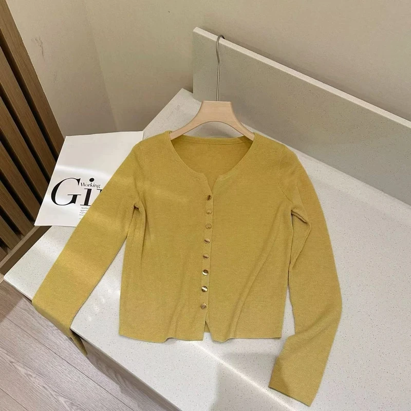 早春新款小香风V领开衫上衣时尚百搭慵懒气质纯色针织长袖女1060